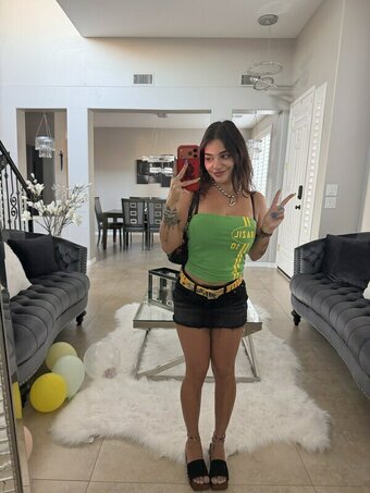 vanlenciacf / https: / vanessaborusse Nude Leaks Photo 5