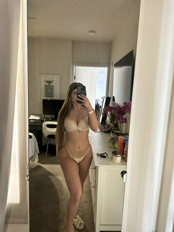 vannnag / ardenparty / vannnabanana Nude Leaks OnlyFans Photo 18