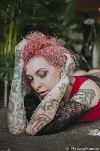 Vanphell Nude Leaks OnlyFans Photo 31