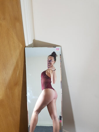 Vantoee Nude Leaks Photo 8