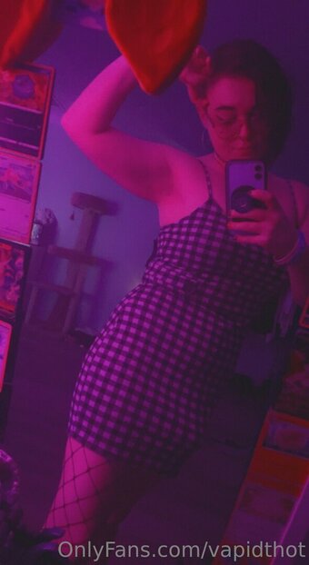vapidthot Nude Leaks Photo 3