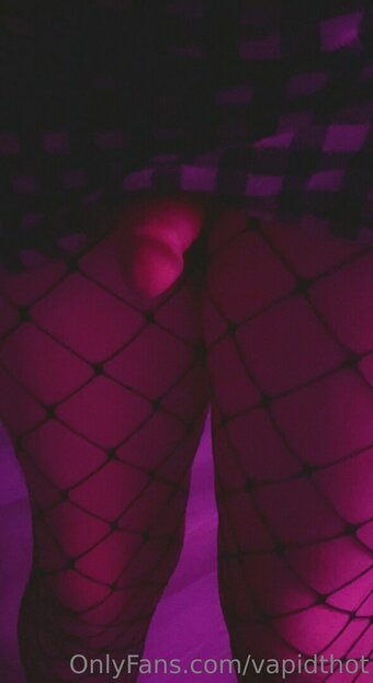 vapidthot Nude Leaks Photo 4