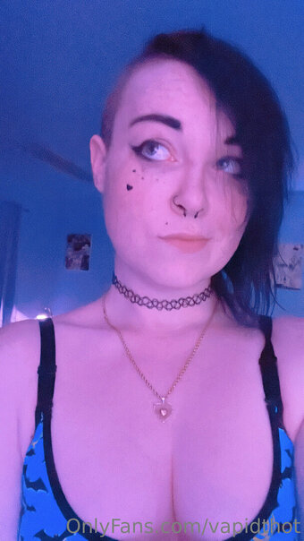 vapidthot Nude Leaks Photo 8