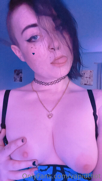 vapidthot Nude Leaks Photo 10