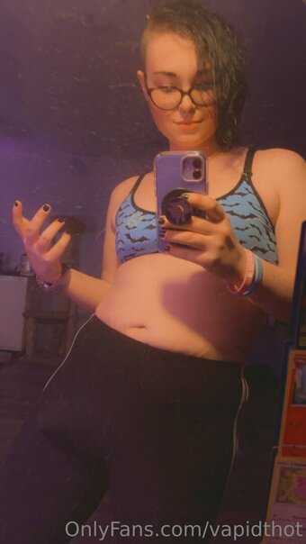 vapidthot Nude Leaks Photo 13