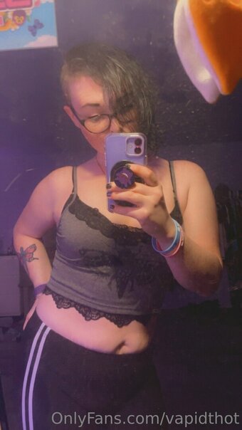 vapidthot Nude Leaks Photo 16