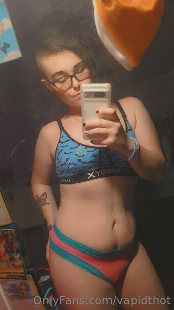 vapidthot Nude Leaks Photo 20