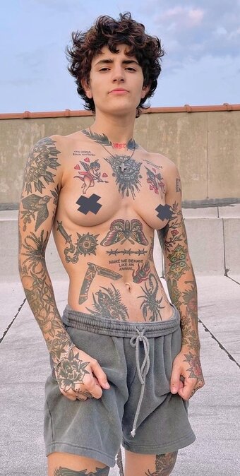 Vas Hal / Vashalastras / miss.daddi Nude Leaks OnlyFans Photo 14