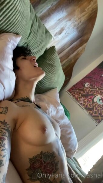 Vashal / vas.hal Nude Leaks OnlyFans Photo 3