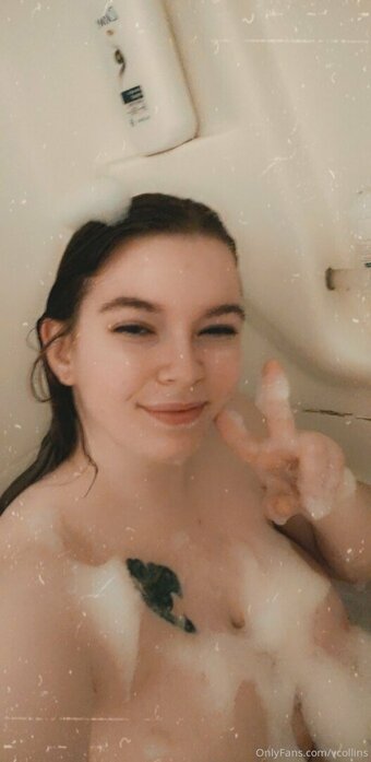 vcollins Nude Leaks Photo 4
