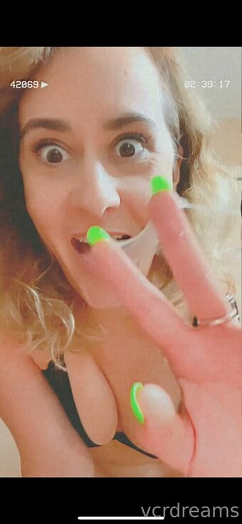 vcrdreams Nude Leaks Photo 13