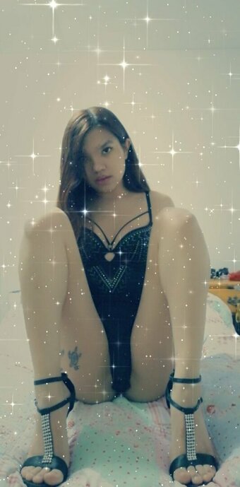 veekat Nude Leaks Photo 2