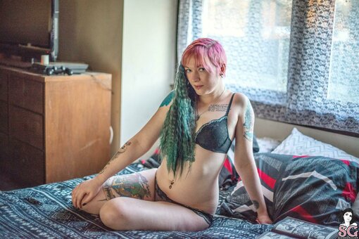 Venomousrose / _venomousrose_ Nude Leaks OnlyFans Photo 7