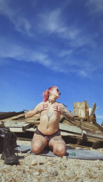 Venuserose / VenusVenerous / https: / marshlellow Nude Leaks Photo 1