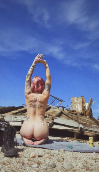 Venuserose / VenusVenerous / https: / marshlellow Nude Leaks Photo 2