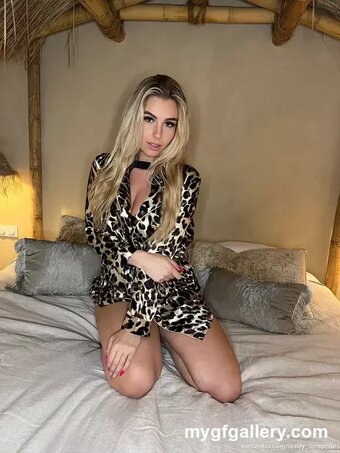 Versprille Nude Leaks Photo 10