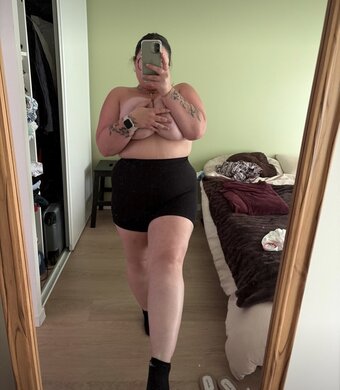 Vertlea Nude Leaks Photo 18
