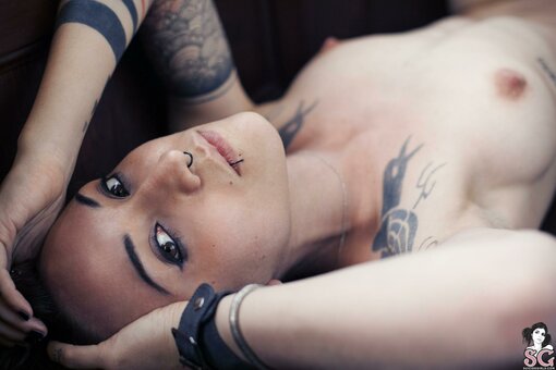 Vesperal / freevesperal / heyursinae / ursinaevesperal Nude Leaks OnlyFans Photo 13