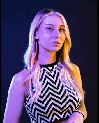 veylaneey / Veyla / veylaney Nude Leaks Photo 7