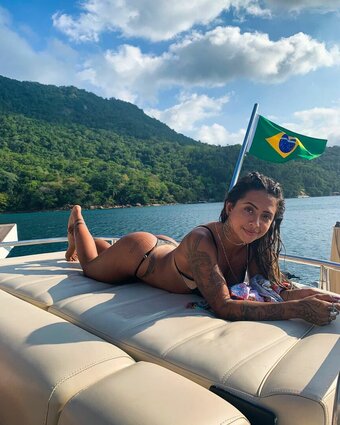 viccsilva / VICTORIA SILVA / victoria.hvv Nude Leaks OnlyFans Photo 10