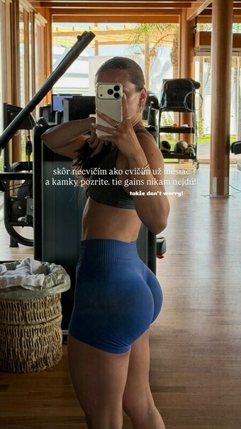 _vickimaus_ / Viktória Vermešová Nude Leaks Photo 13
