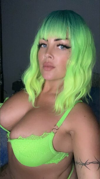 Vicky Lea