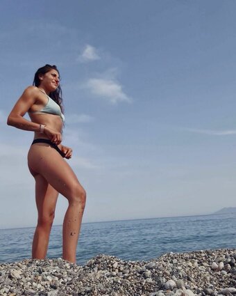 Vicky Llorente / vicullorente Nude Leaks Photo 10