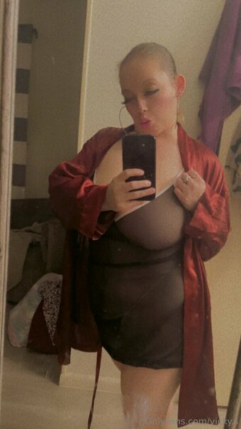 vicky.s Nude Leaks Photo 1