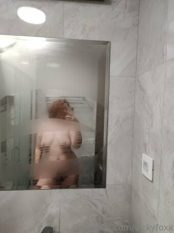 vickyfoxx Nude Leaks Photo 11