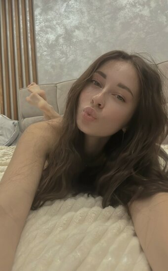 Vikky Queen / _vickyroblox_fans / victoria.queen Nude Leaks OnlyFans Photo 10