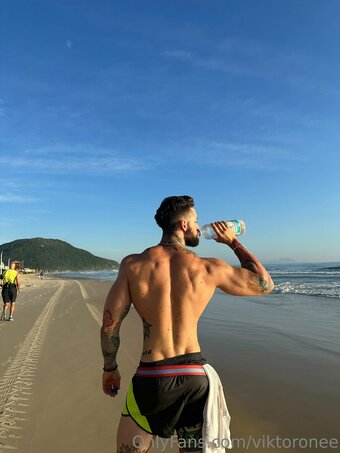 viktoronee Nude Leaks Photo 4