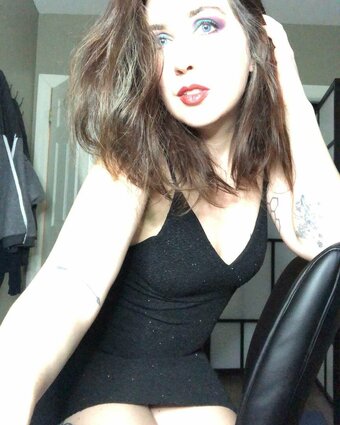 Viola Volta / violavolee / violavolta Nude Leaks OnlyFans Photo 3