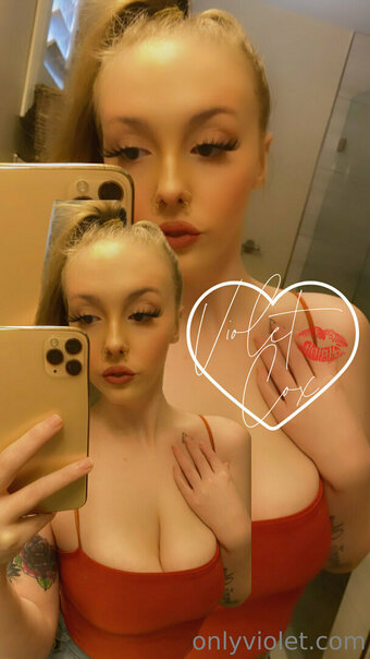 violetcox Nude Leaks Photo 9
