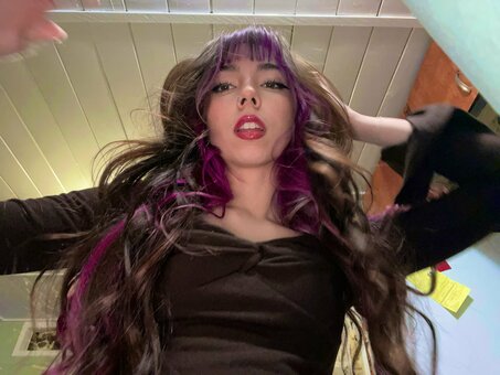VioletDivine / AnythingForVi / GoddessViolet / violetdivinee Nude Leaks Photo 10