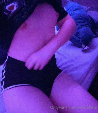 virtualfem Nude Leaks Photo 13