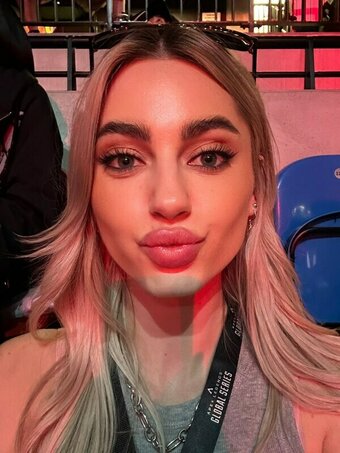 VirtualGemma / Gemma / Gemma Meyers / VG / VirtualWolfGirl Nude Leaks Photo 2