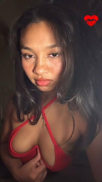 Visual Vixen / Julenia Cox / visualvix3n Nude Leaks Photo 6