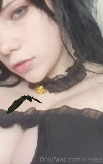 viveee Nude Leaks Photo 1