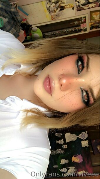 viveee Nude Leaks Photo 19