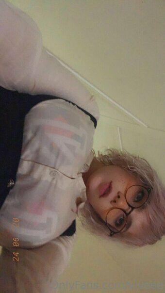 viveee Nude Leaks Photo 26