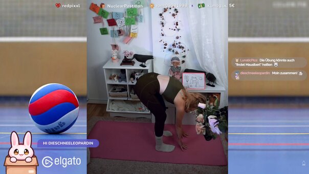 vleafnin / Littleloona Nude Leaks Photo 5