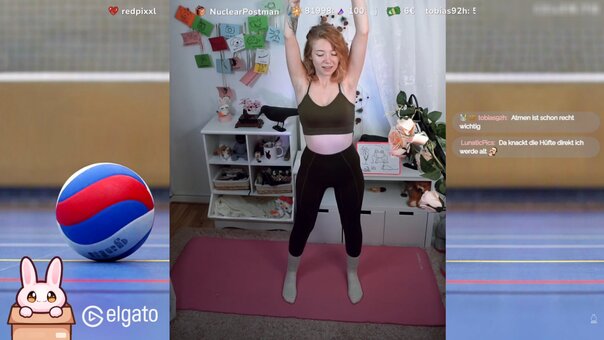 vleafnin / Littleloona Nude Leaks Photo 12