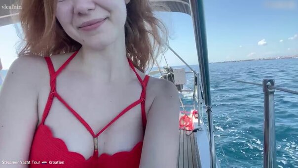 vleafnin / Littleloona Nude Leaks Photo 27