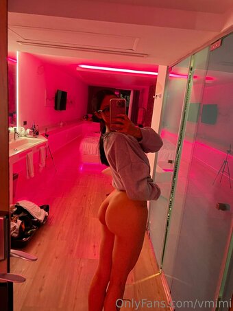 vmimi Nude Leaks Photo 2