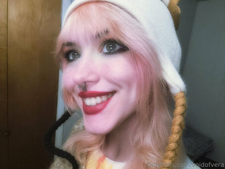 voidofvera Nude Leaks Photo 10