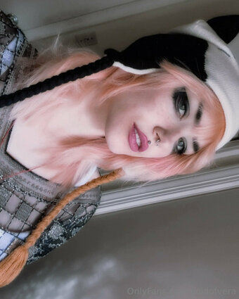 voidofvera Nude Leaks Photo 17