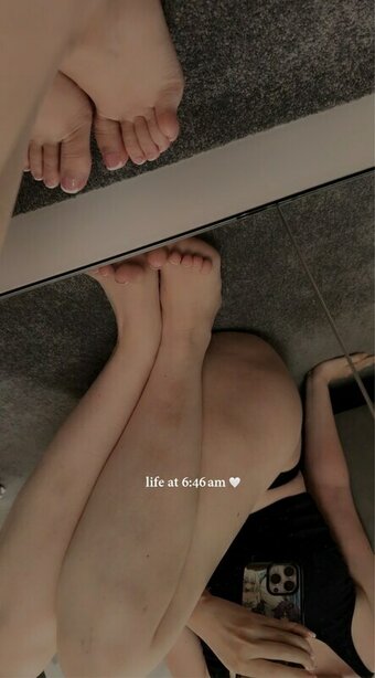 vulpixsi / https: / shyvixi Nude Leaks Photo 1