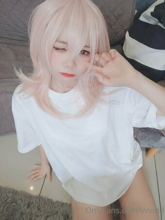 vvvm3 Nude Leaks Photo 5