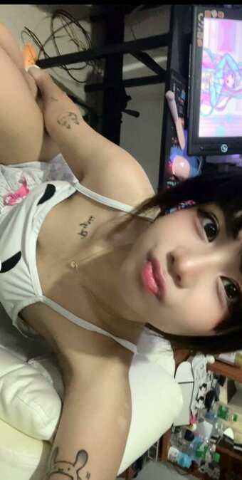 wana / hannahowo / wana_plays Nude Leaks OnlyFans Photo 4