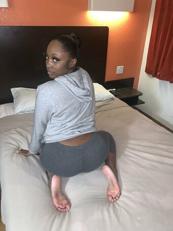 waveysolezz Nude Leaks Photo 22